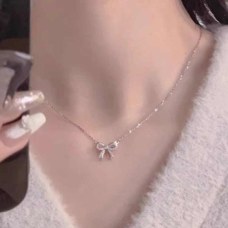 Full Diamond Bow Pendant Necklace Accessories For Women - Image 3